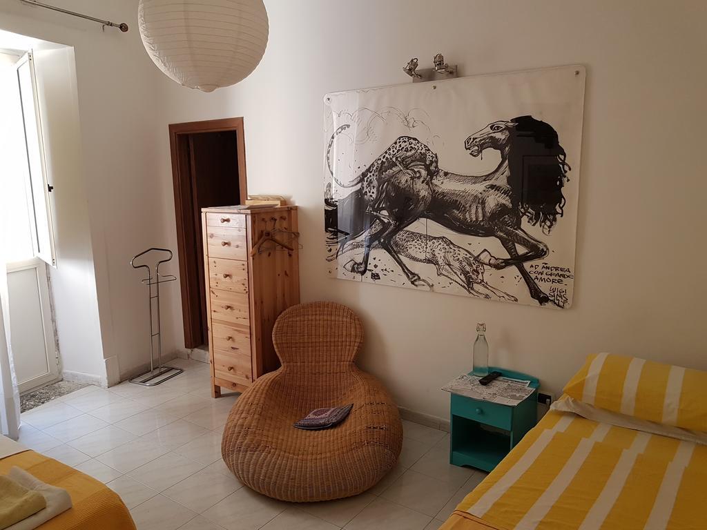 Buonanotte & Buongiorno Guesthouse Naples Extérieur photo