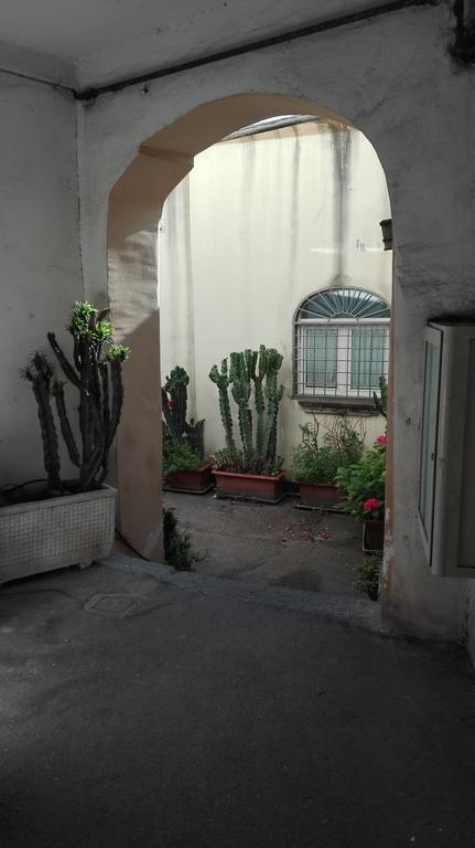 Buonanotte & Buongiorno Guesthouse Naples Extérieur photo